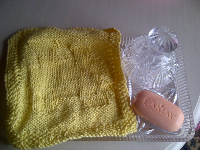 Cotton Soft Wash Cloth in Lemon with a train - Ideal for Baby or Childs Bathtime - Knitted in Scotland